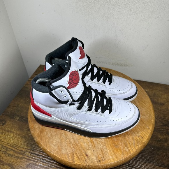 Nike Air Jordan 2 Retro OG Chicago Men's Basketball Shoes Size 8 DX2454-106